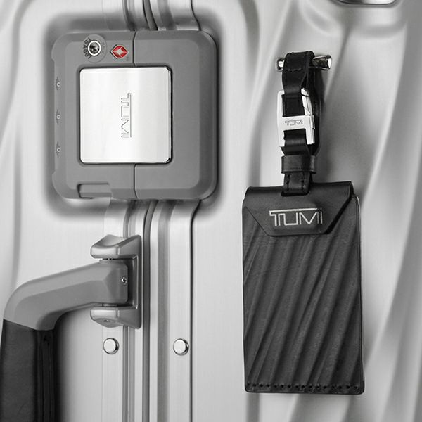 TUMI　19ディグリー アルミニウム 36860SLV2 シルバー トゥミ TUMI スーツケース 31L 4輪 19 Degree Aluminum