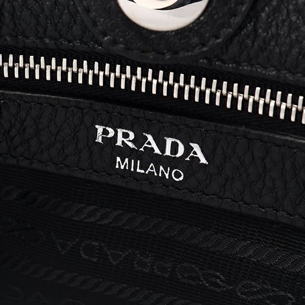 プラダ PRADA ショルダーバッグ 1BE012 UWL F0002 ヴィッテロダイノ