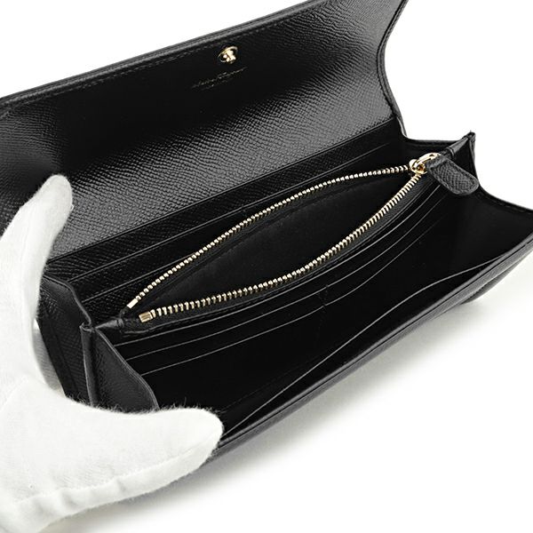 Ferragamo★ギフトにも大人気 長財布 22 D154 NERO 0683509 Ferragamo☆ギフトにも大人気 長財布 22 D154 NERO 0683509