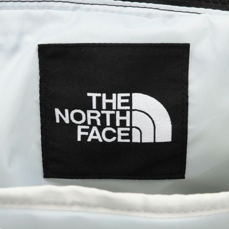 【国内即発】THE NORTH FACE トートバッグ NF0A81BU 4H0 THE NORTH FACE ザ ノースフェイス バッグ NF0A81BU NUPTSE TOTE